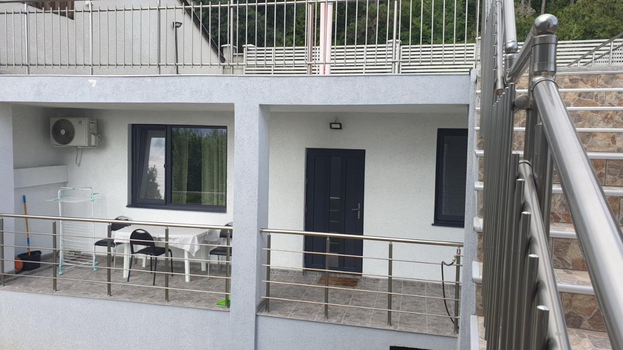 Lola Seaview Guest House. Уютный Домик В Варне Varna Eksteriør billede