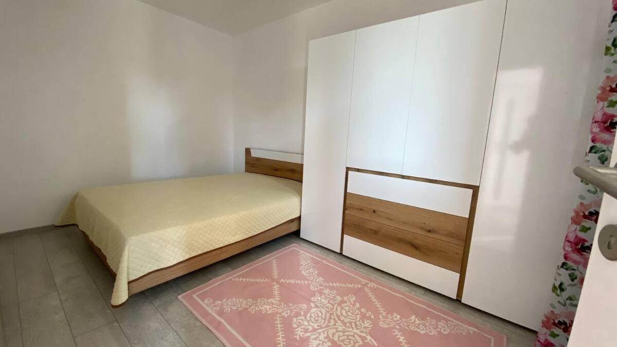 Lola Seaview Guest House. Уютный Домик В Варне Varna Eksteriør billede