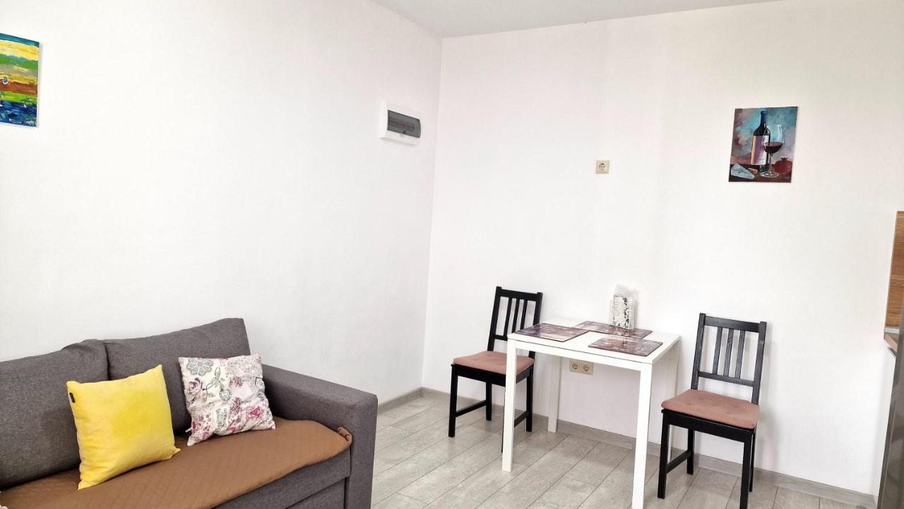 Lola Seaview Guest House. Уютный Домик В Варне Varna Eksteriør billede
