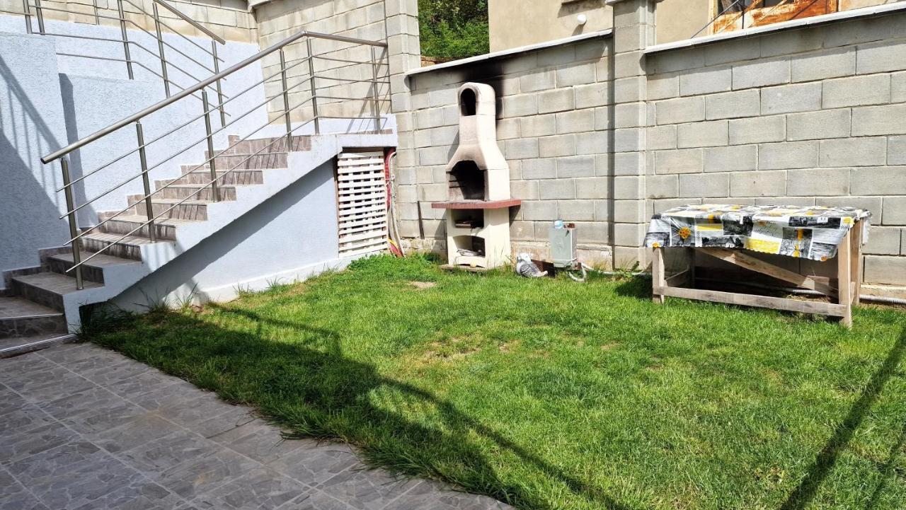 Lola Seaview Guest House. Уютный Домик В Варне Varna Eksteriør billede