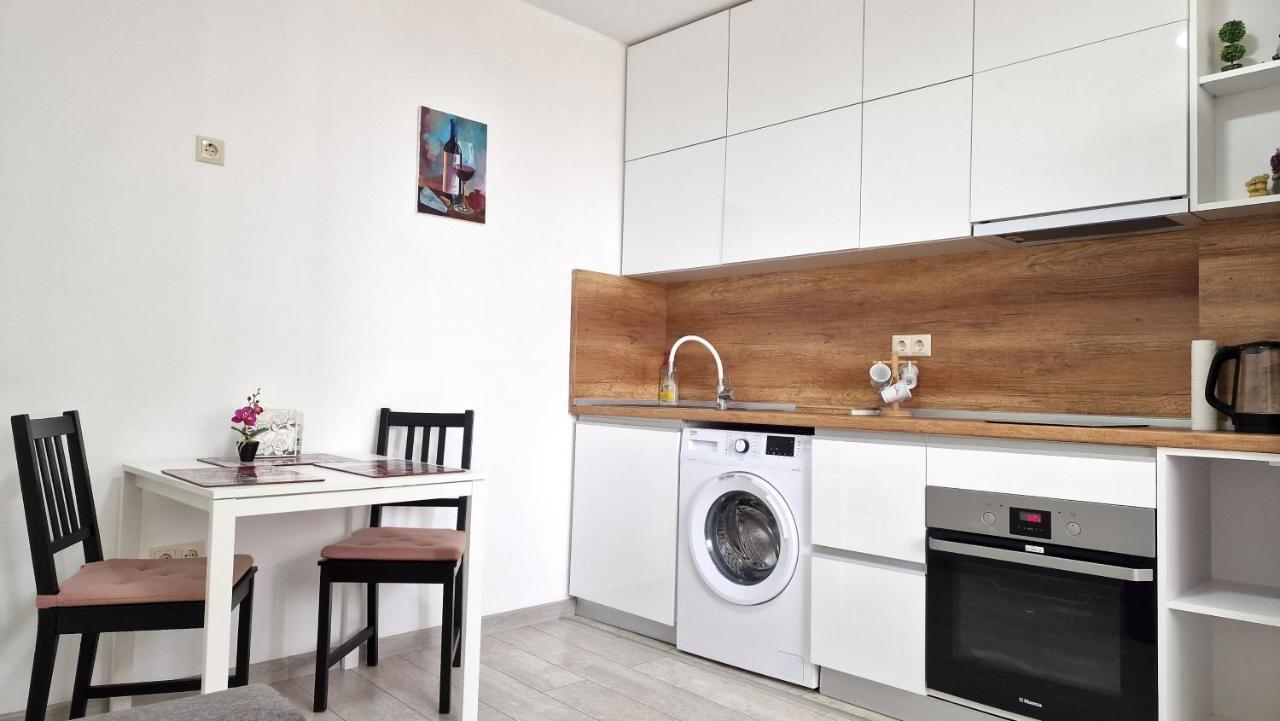 Lola Seaview Guest House. Уютный Домик В Варне Varna Eksteriør billede