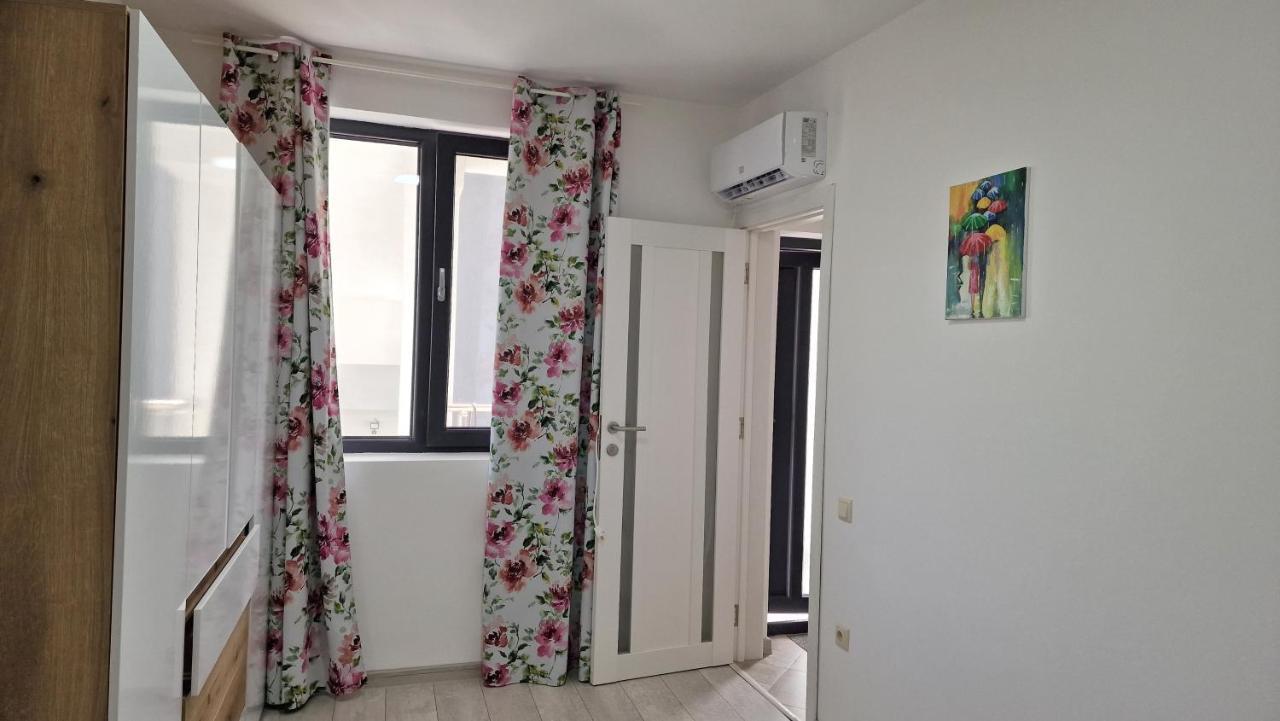 Lola Seaview Guest House. Уютный Домик В Варне Varna Eksteriør billede